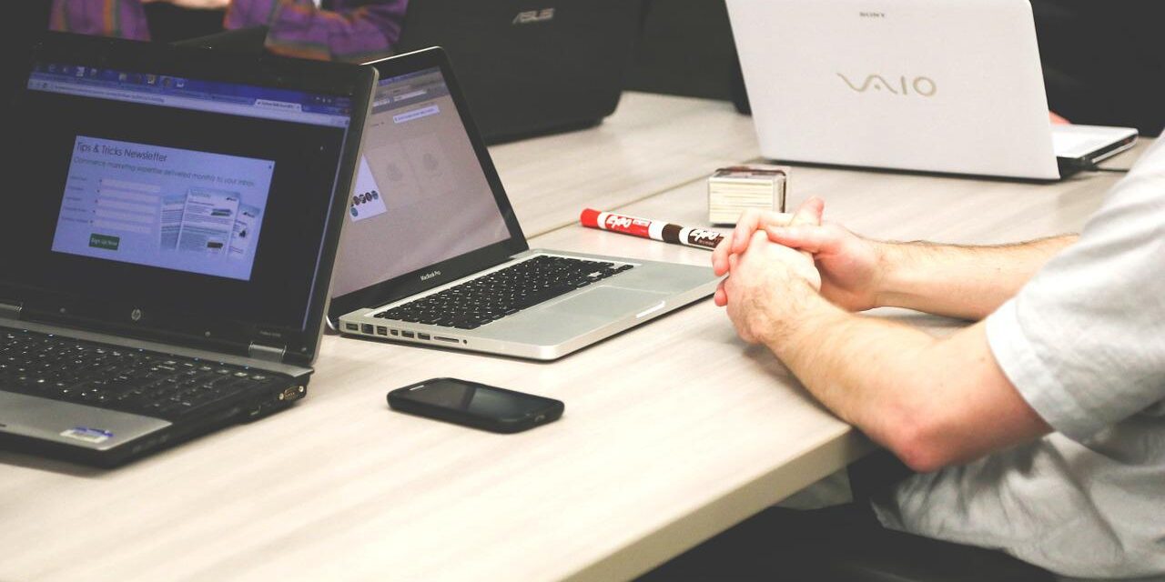 El secretario en las fundaciones